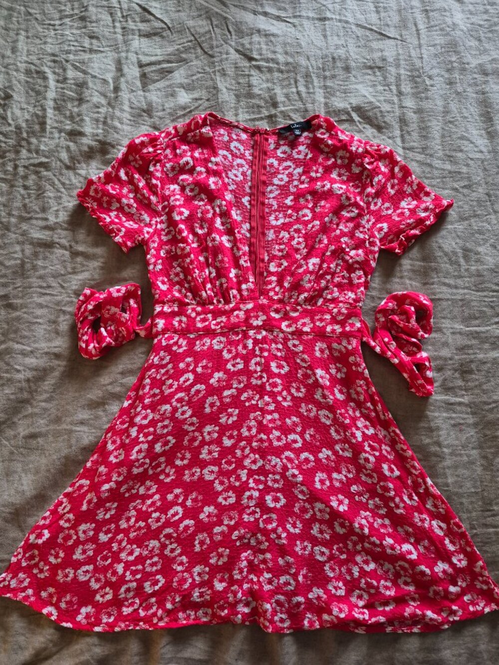 Lulu's Women's Garden Explorer Red Floral Mini Dress Size XS